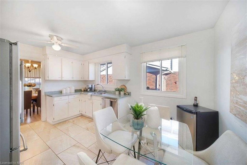 6656 Wills St, Niagara Falls, L2J 1Y3 | Image 3