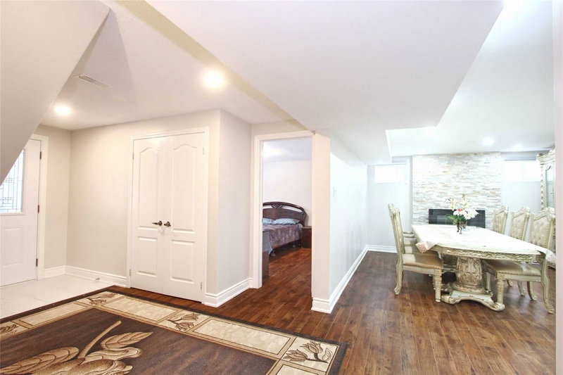 16 Old Carriage Rd, East Garafraxa, L9W 5A3 | Image 3