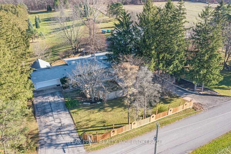 2010 Hansler St, Pelham, L0S 1M0 | Image 2