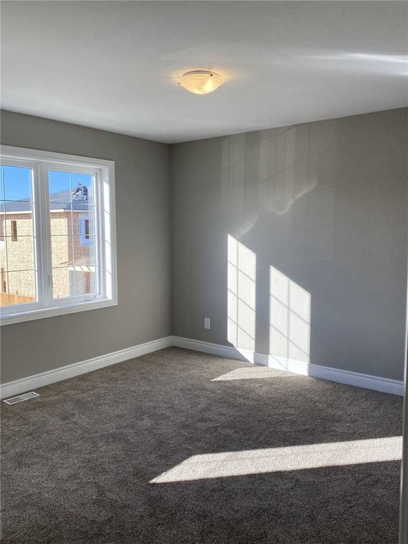 4 - 18 Corbin St, St. Catharines, L2P 0E8 | Image 3