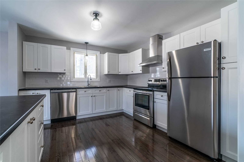 25 Riverview Rd, Kawartha Lakes, K9V1B2 | Image 2