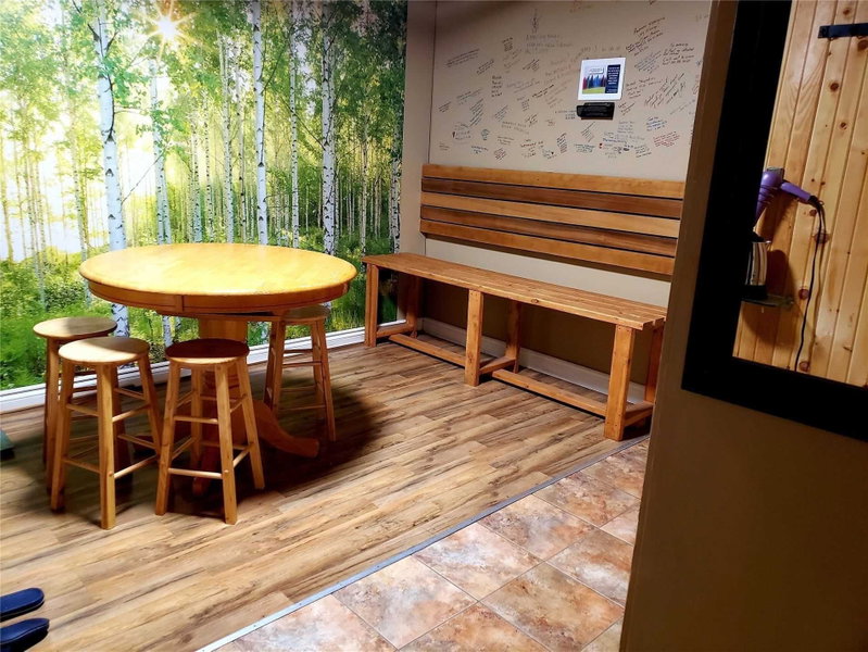 Room1