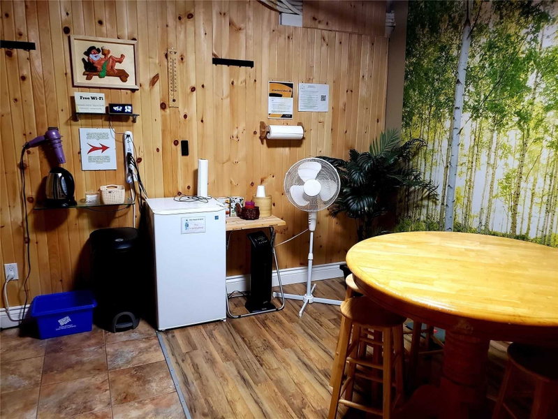 Room2