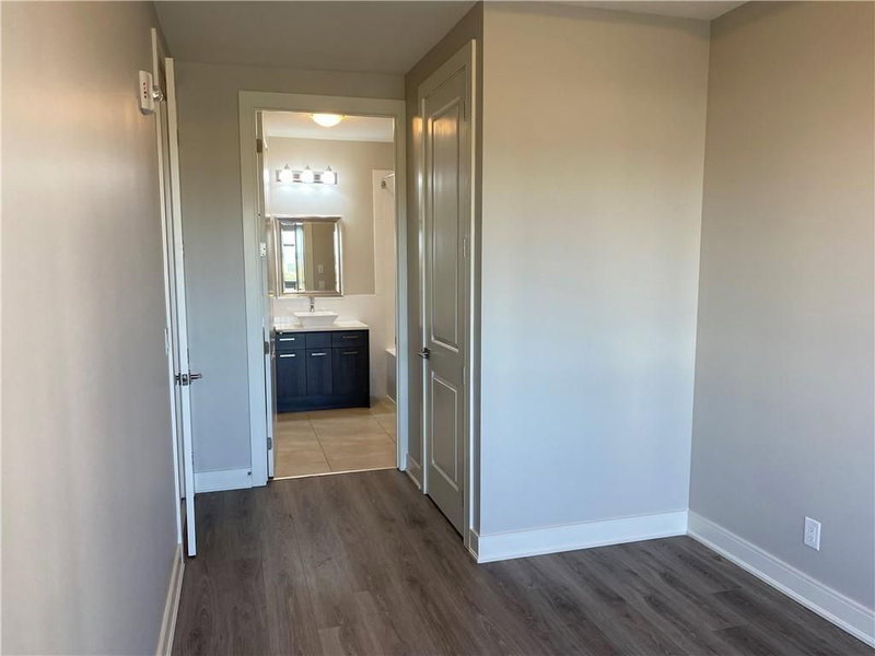 505 - 150 Main St W, Hamilton, L8P 1H8 | Image 3