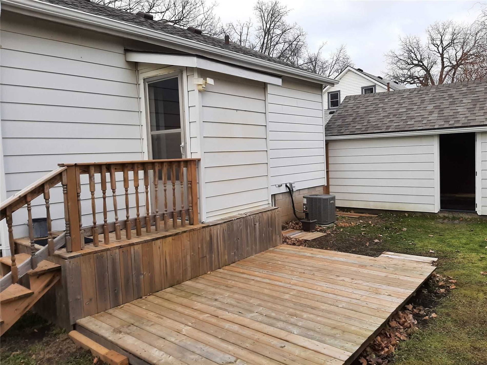 Listing Image 7
