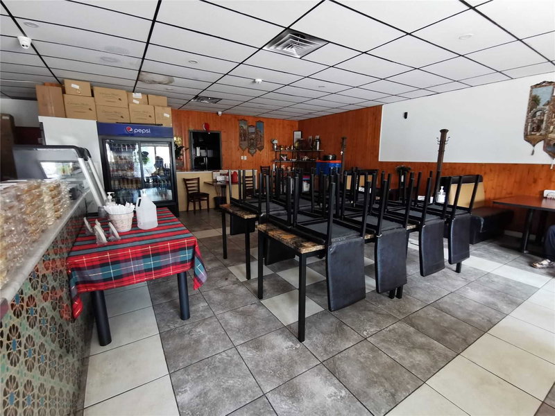 132 Queen St S, Hamilton, L8P 3S2 | Image 2