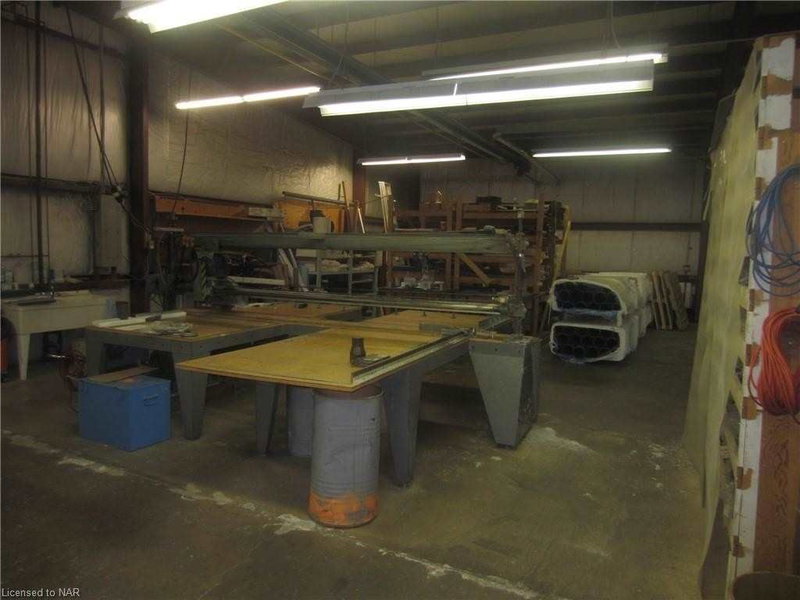 625 Industrial Dr, Fort Erie, L2A 5M4 | Image 2