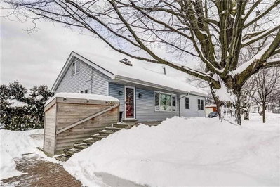 Detached House sold at 240 Bendamere Avenue, Hamilton, Ontario, L9C 1P5 - Buchanan - MLS: X5475766