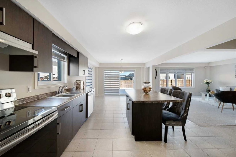 328 Julia Dr, Welland, L3C 0G7 | Image 3