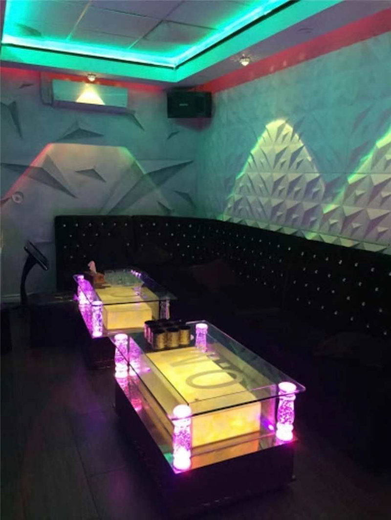 Room1