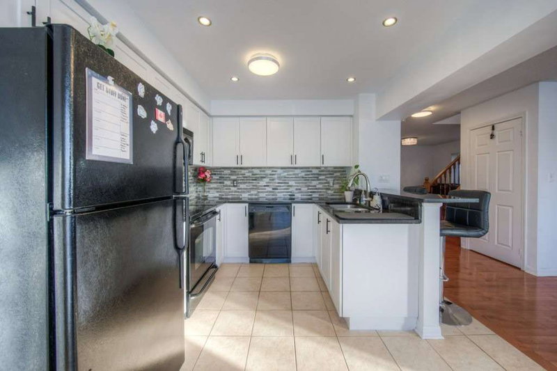 356 Garth Massey Dr, Cambridge, N1T 2K4 | Image 3