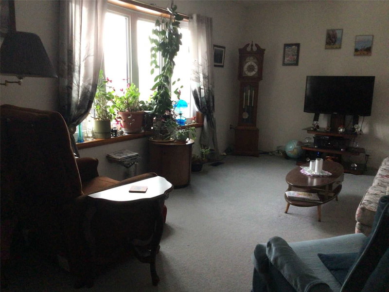 21 Oriole Rd, Kawartha Lakes, K0M 1N0 | Image 2