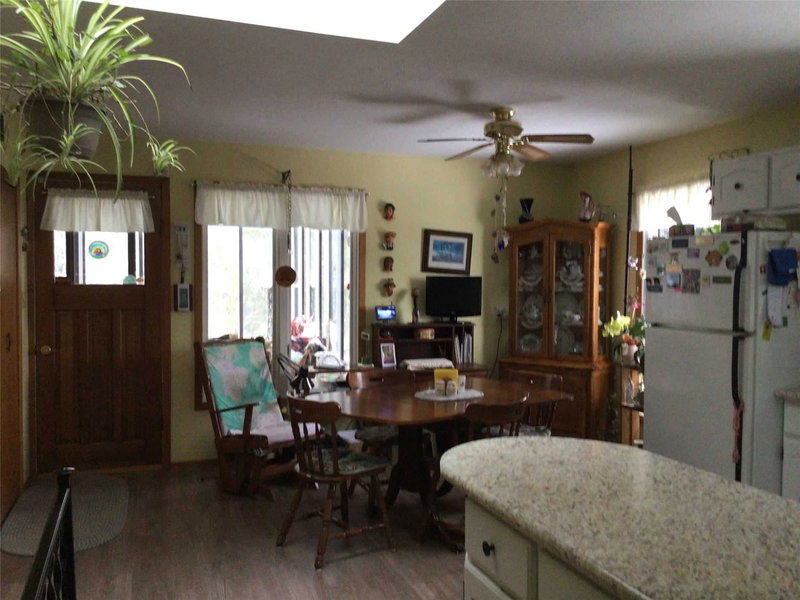 21 Oriole Rd, Kawartha Lakes, K0M 1N0 | Image 3