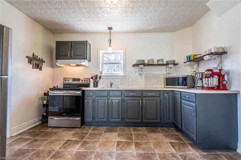 106 Chestnut St, Port Colborne, L3K 1R6 | Image 3