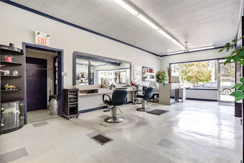 2340 King St E, Hamilton, L8K1X7 | Image 2
