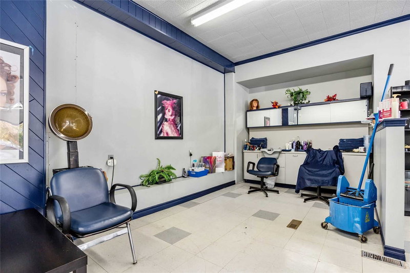 2340 King St E, Hamilton, L8K1X7 | Image 3