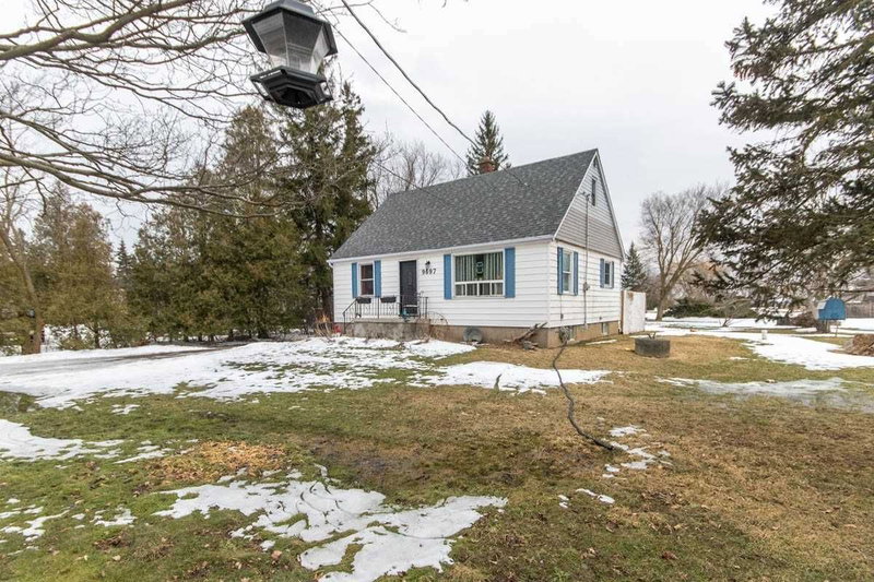 9697 Dickenson Rd W, Hamilton, L0R 1W0 | Image 2