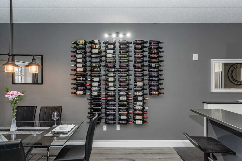 102 - 308 Watson Pkwy N, Guelph, N1E 0G7 | Image 2