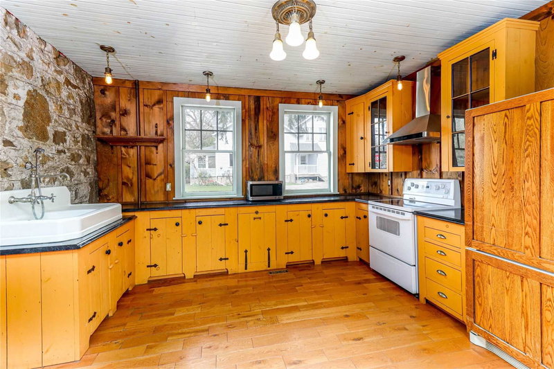 52 Brock Rd S, Puslinch, N0B 2J0 | Image 2