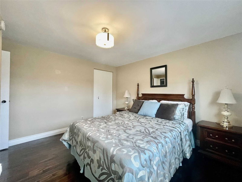 86 Mcgarry Dr, Kitchener, N2N 1A4 | Image 2