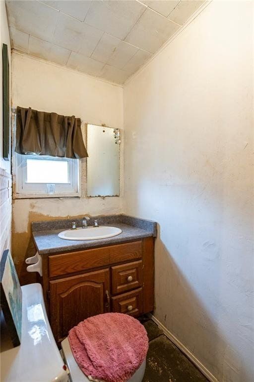 Detached House sold at 183 West Park Drive, North Middlesex, N0M 2K0 - MLS: X5544648