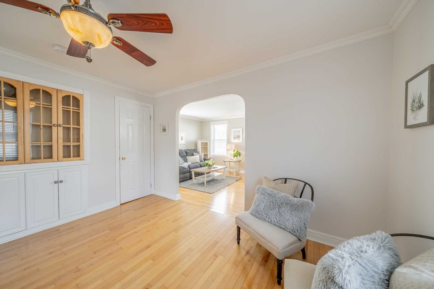 Listing Image 13