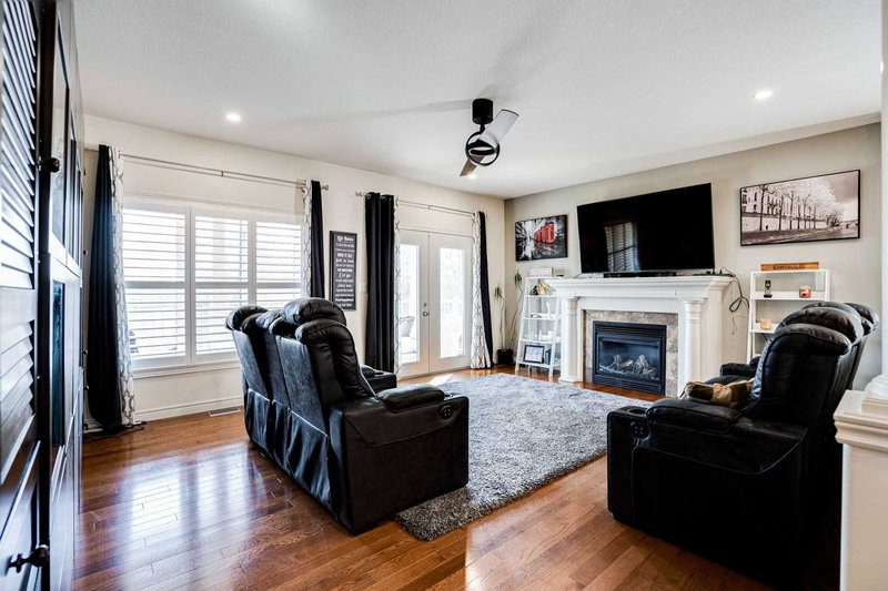 66 Magnificent Way, Hamilton, L0R 1C0 | Image 2