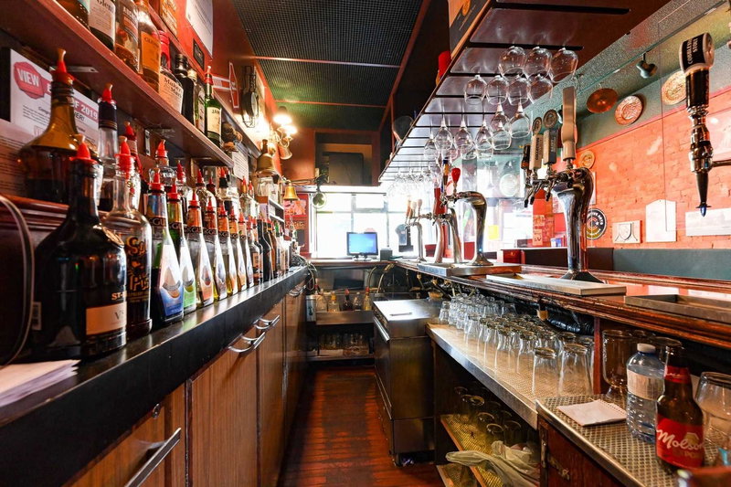 174 John St S, Hamilton, L8N 2C6 | Image 3