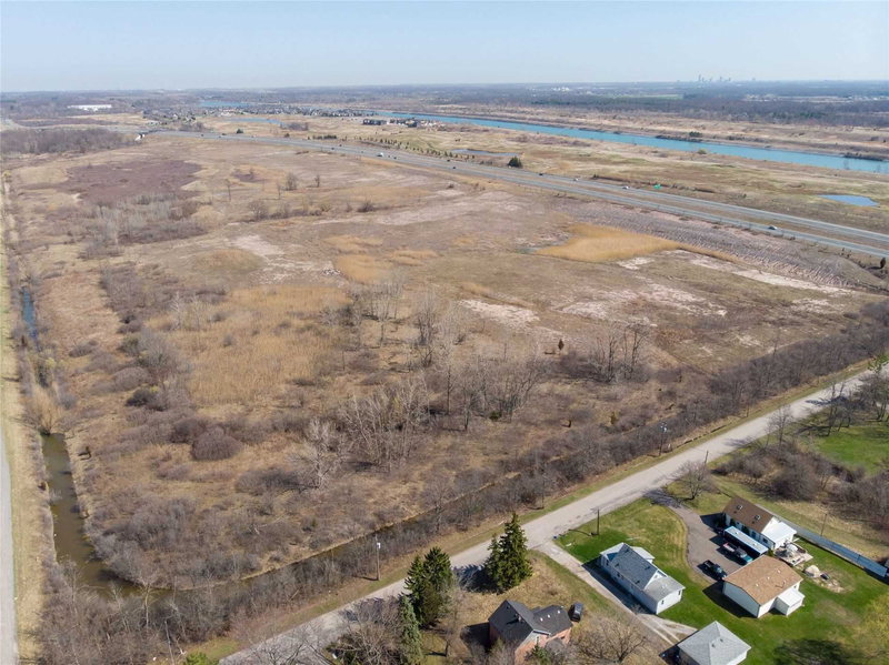 546 Brown Rd, Welland, L3B 5N4 | Image 3