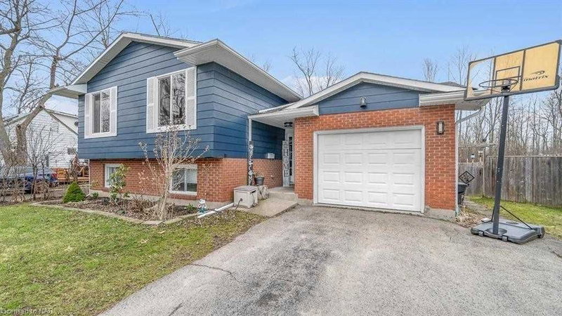1145 Pettit Rd, Fort Erie, L2A 5A2 | Image 2