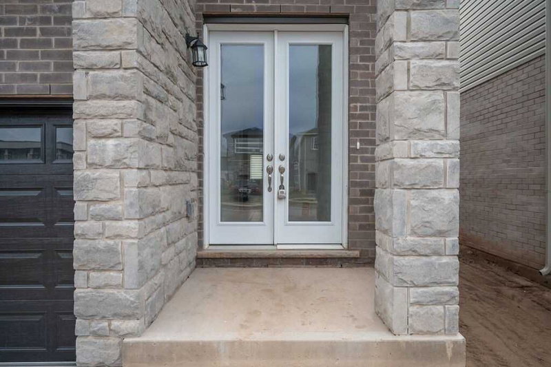 233 Louise St, Welland, L3B1S9 | Image 3