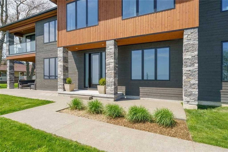 17 Bluewater Pkwy, Haldimand, N0A 1P0 | Image 2