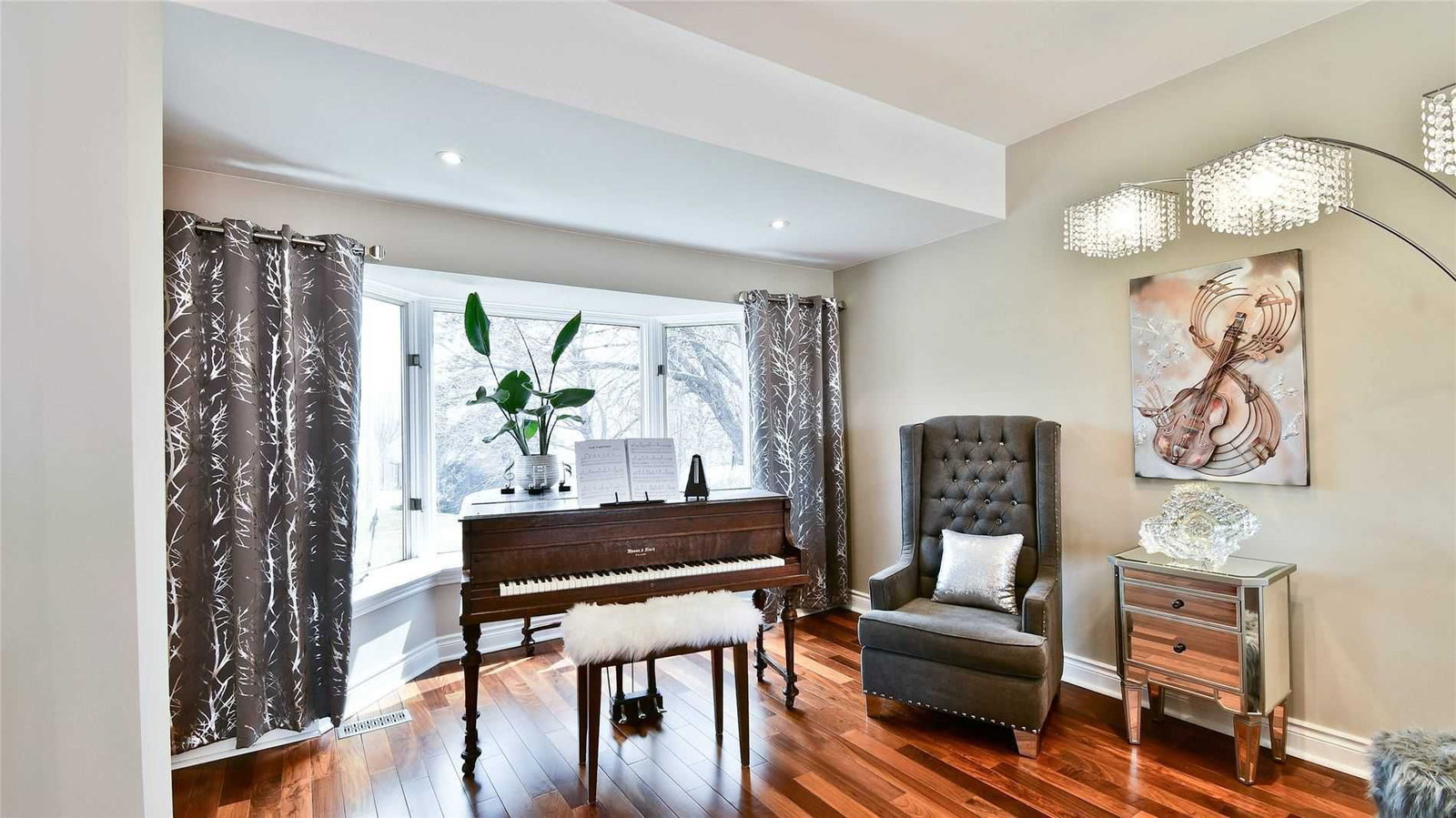 Listing Image 2