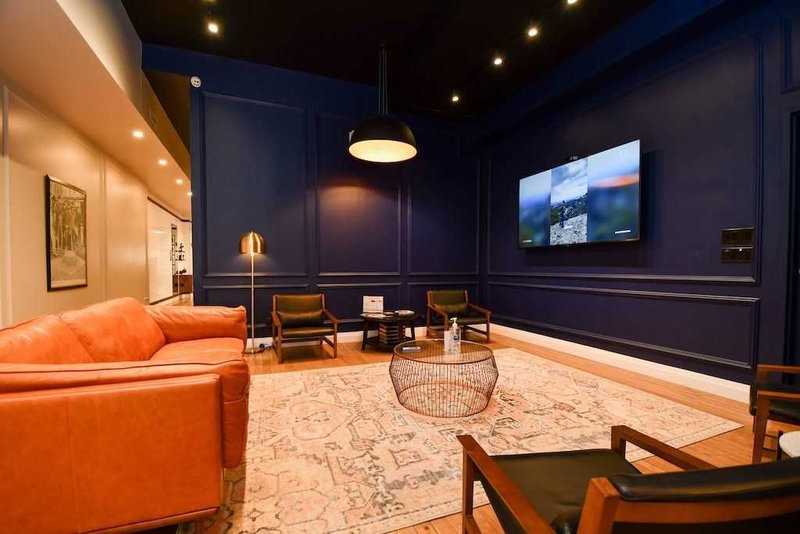 379 George St N, Peterborough, K9H 3R2 | Image 2