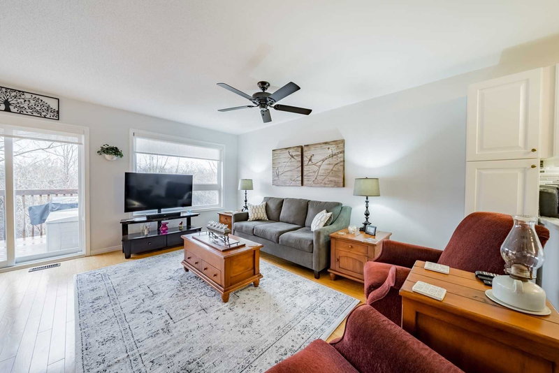 27 - 909 Wentworth St, Peterborough, K9J 8R7 | Image 3