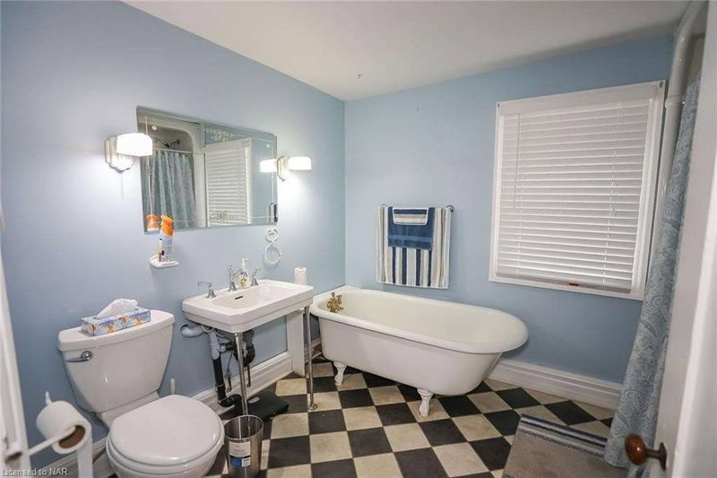 264 Ridge Rd N, Fort Erie, L0S 1N0 | Image 3