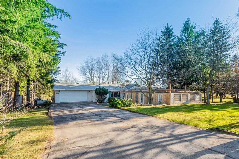 2010 Hansler St, Pelham, L0S1M0 | Image 2