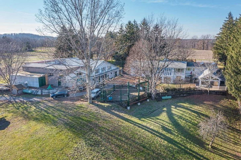 2010 Hansler St, Pelham, L0S1M0 | Image 3