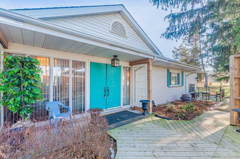 2010 Hansler St, Pelham, L0S1M0 | Image 3