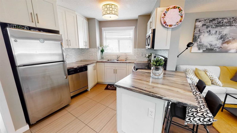 B - 489 East Ave, Kitchener, N2H 0A8 | Image 2