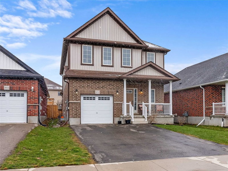 371 Finoro Cres, Woolwich, N3B 0C4 | Image 2