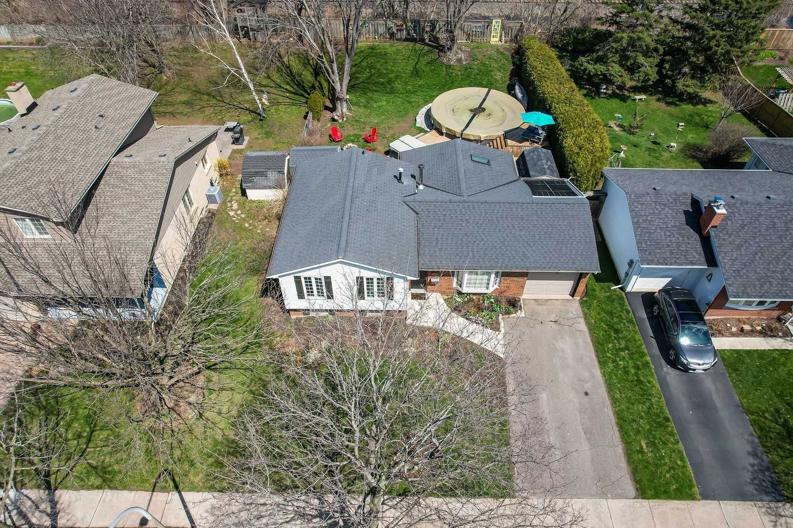 Detached House sold at 86 Debora Drive, Grimsby, L3M 4J3 - MLS: X5586647