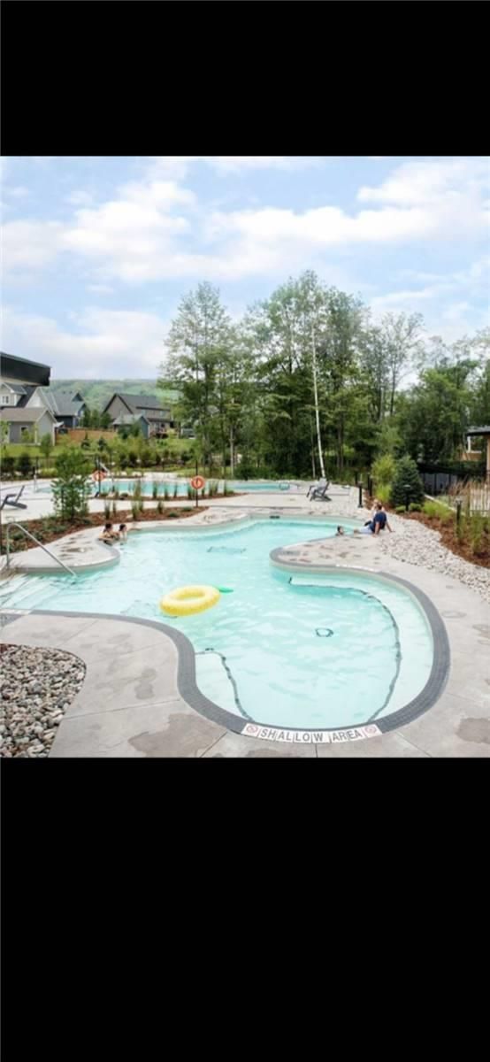 146 Sycamore St, Blue Mountains, L9Y4E4 | Image 2