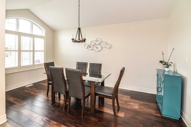 55 Kline Cres, Pelham, L0S 1E5 | Image 3