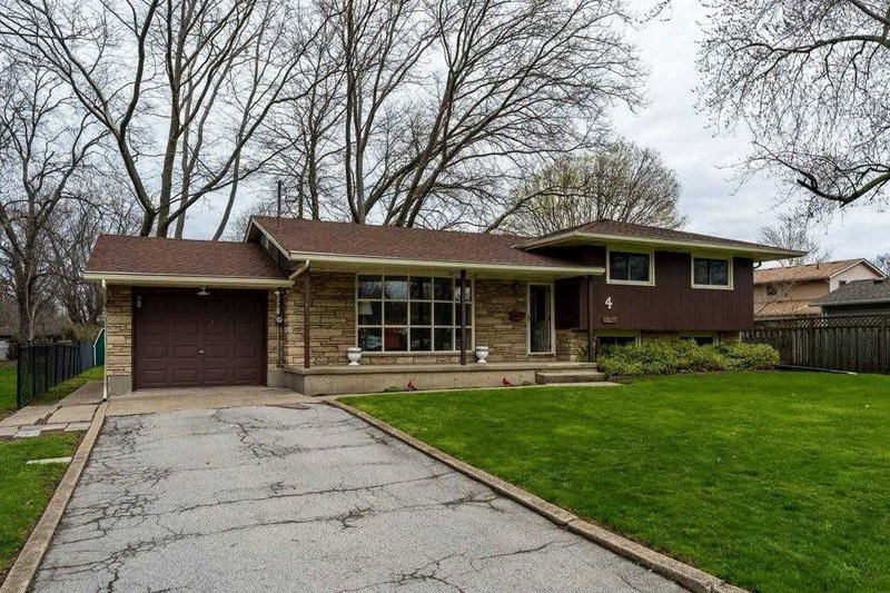 4 Beechwood Crt, St. Catharines, L2N 3H7 | Image 2