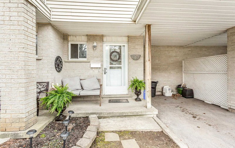 34 - 125 Sekura Cres, Cambridge, N1R 8B4 | Image 3