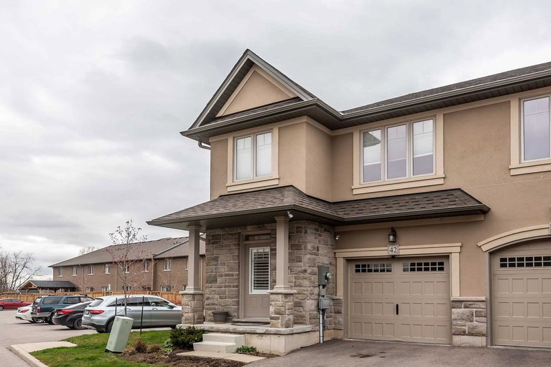 42 - 98 Shoreview Pl, Hamilton, L8E0J4 | Image 3