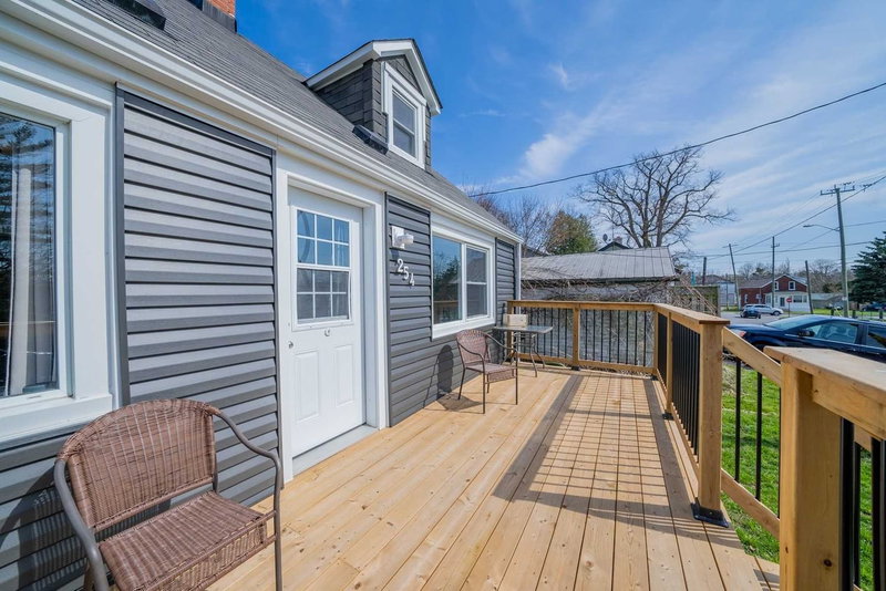 254 Margaret St, Cobourg, K9A 2Z7 | Image 3