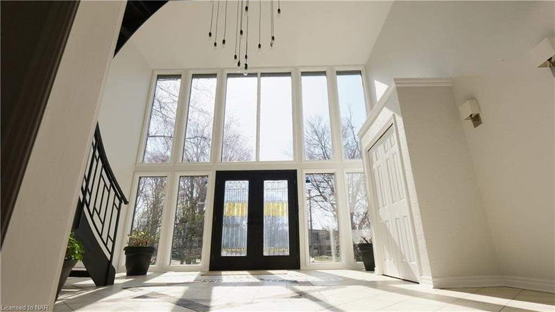 2459 Noella Cres, Niagara Falls, L2J 3H7 | Image 3