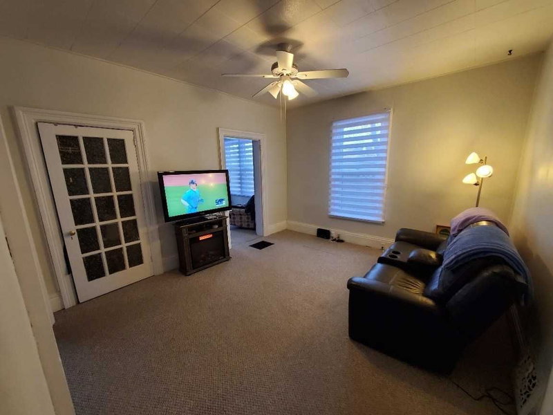 86 Victoria St, Brantford, N3S 3K6 | Image 3